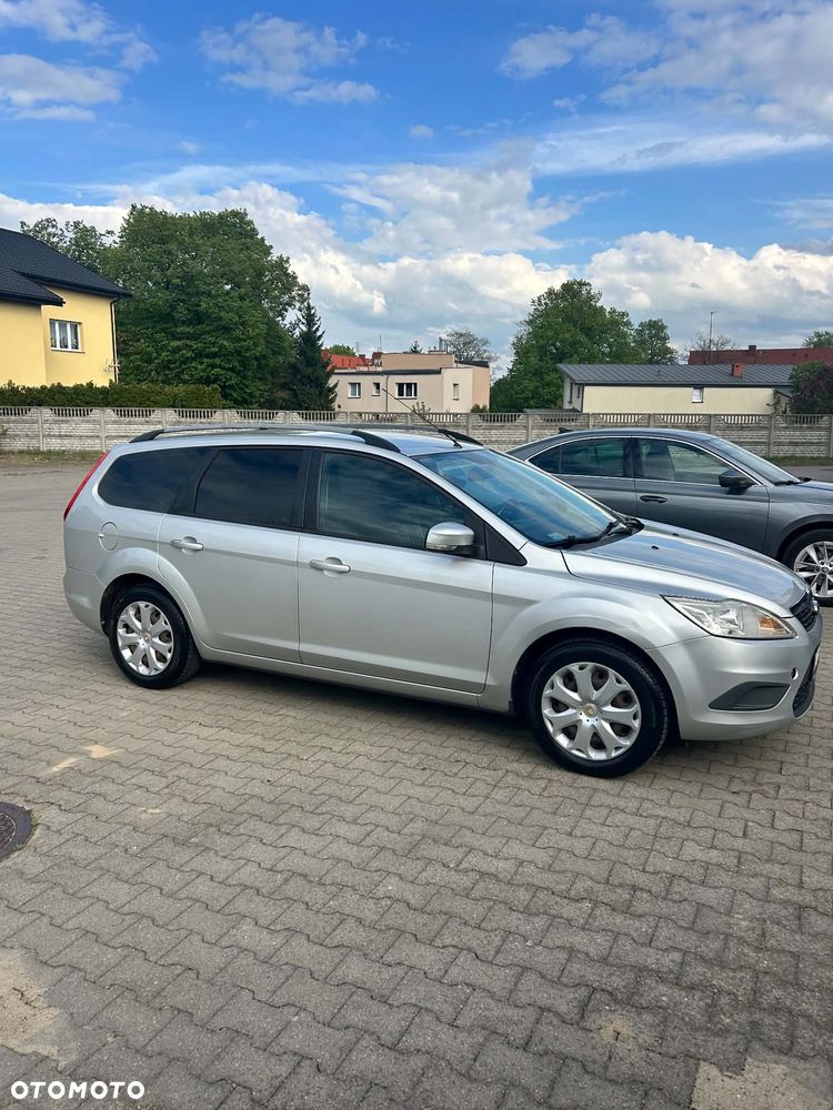 Ford Focus 1.6 Ambiente - 14