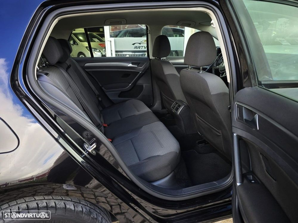 VW Golf 1.0 TSI Life - 8