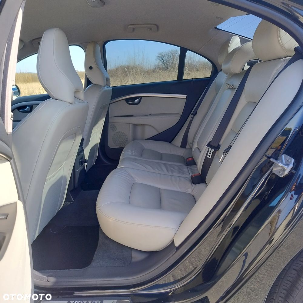 Volvo S80 D5 Summum - 11