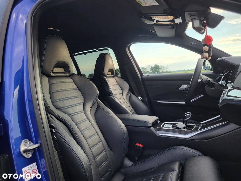 BMW Seria 3 M340d xDrive - 14