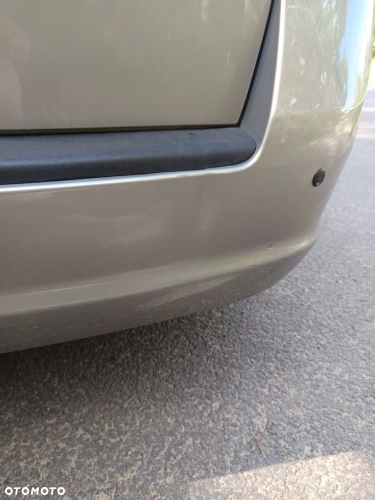 Kia Ceed - 15
