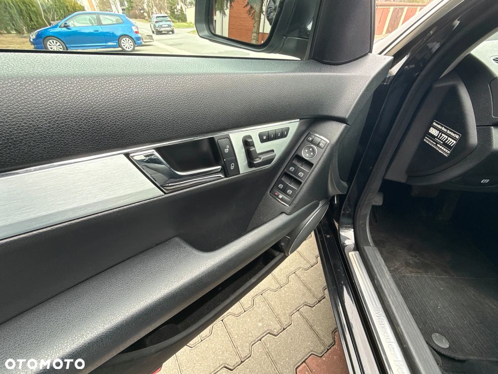 Mercedes-Benz Klasa C 200 Kompressor Automatik Avantgarde - 21
