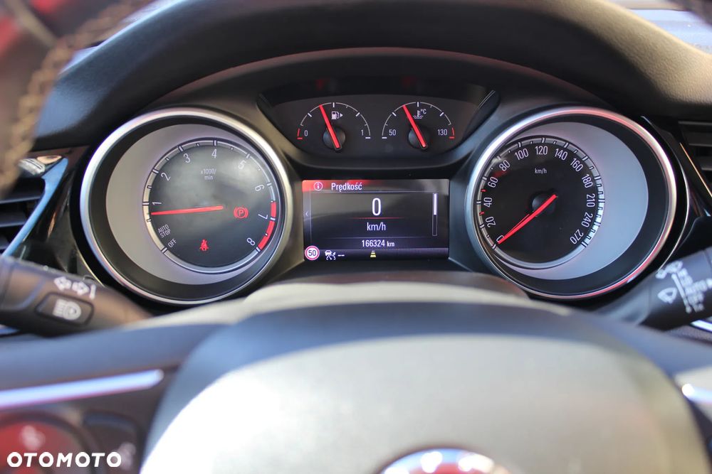 Opel Insignia - 20