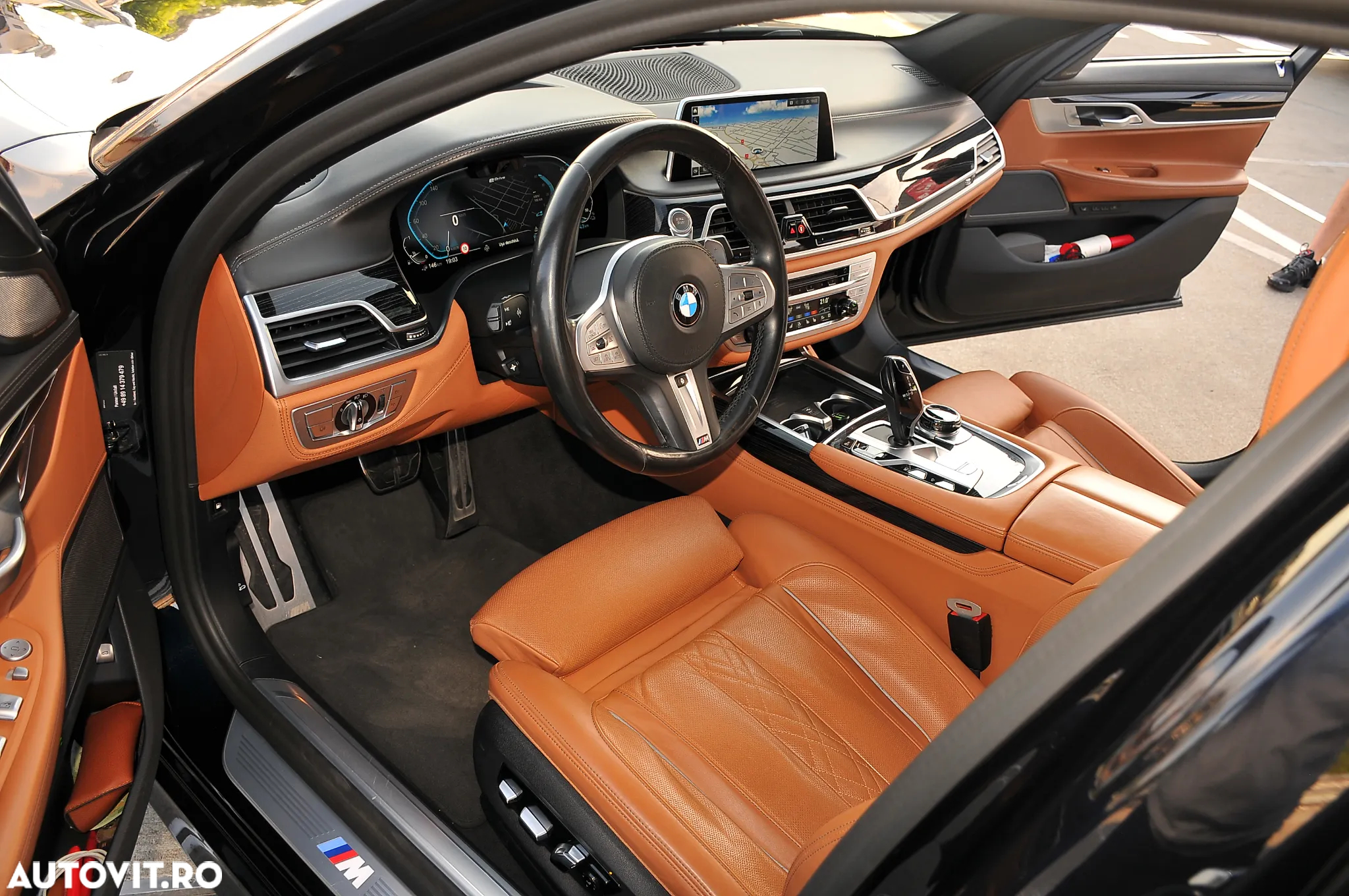 BMW Seria 7 745Le xDrive AT PHEV - 14