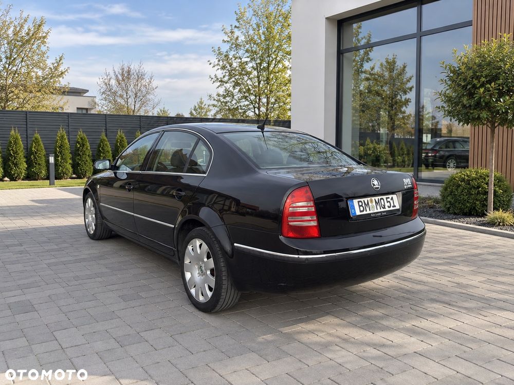 Skoda Superb - 4