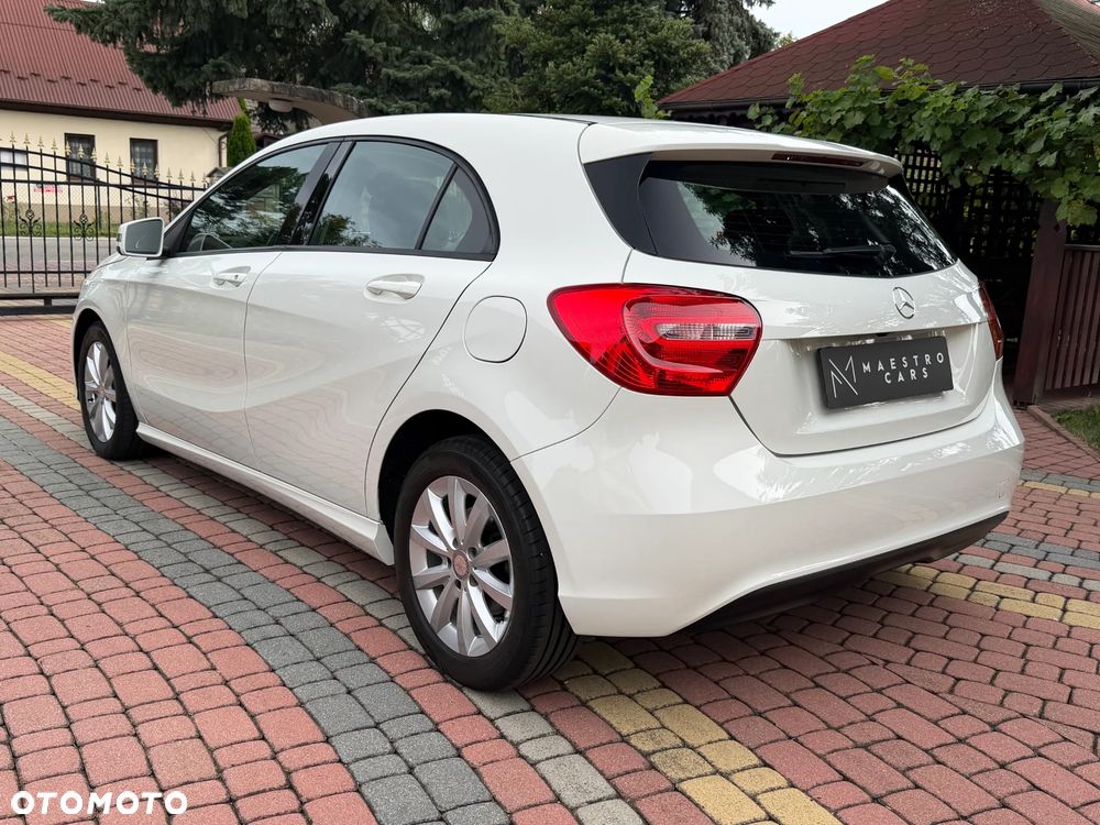 Mercedes-Benz Klasa A 180 (BlueEFFICIENCY) - 11