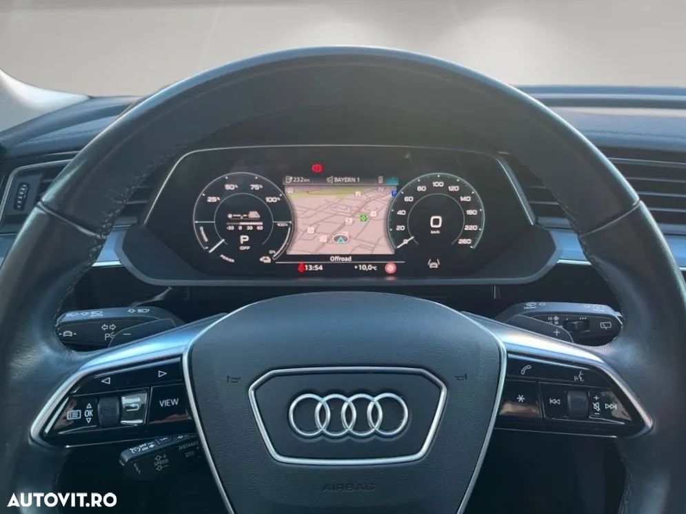 Audi e-tron 50 quattro - 10