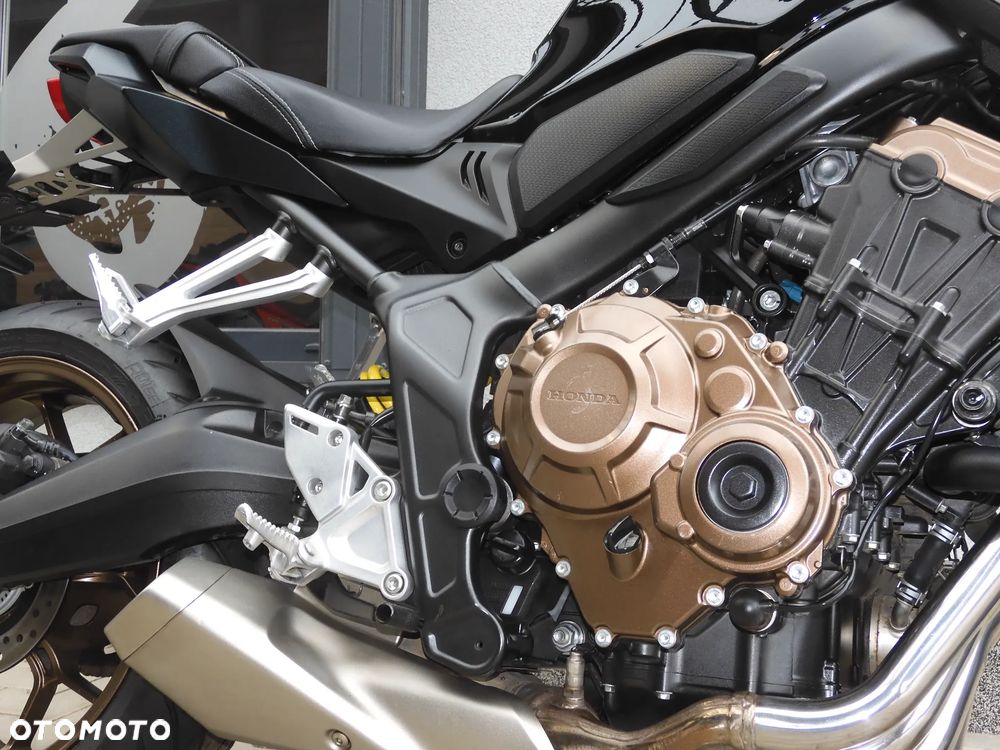 Honda CB - 5