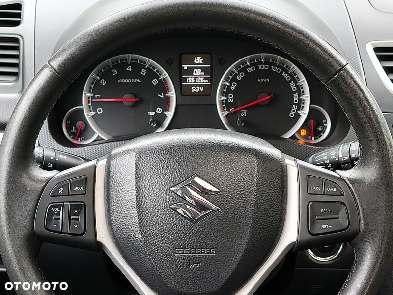 Suzuki Swift 1.2 Premium - 12