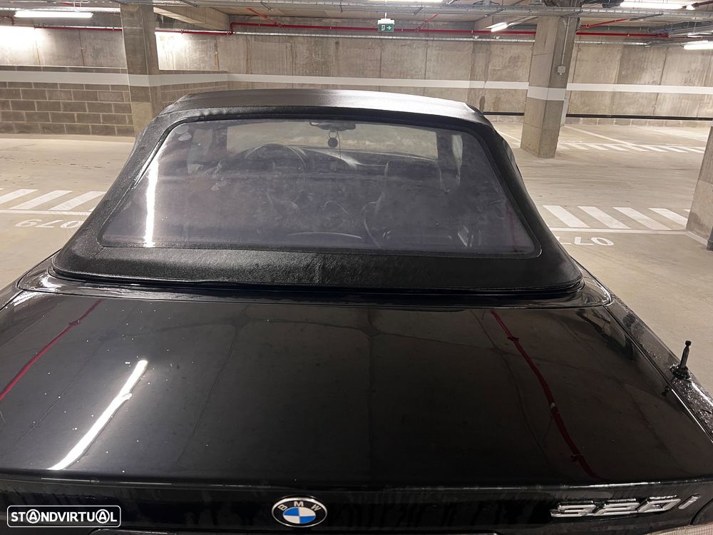 BMW 320 i Touring - 9