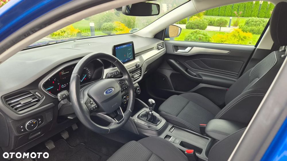 Ford Focus 1.5 EcoBlue Start-Stopp-System TITANIUM STYLE - 16