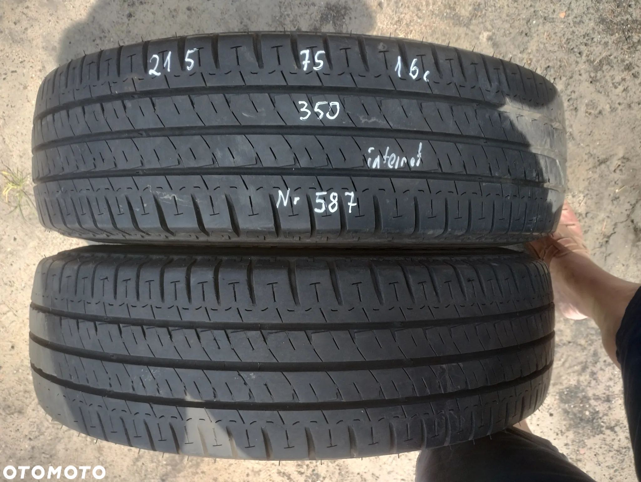 Michelin 215/75/16c nr 587 - 1