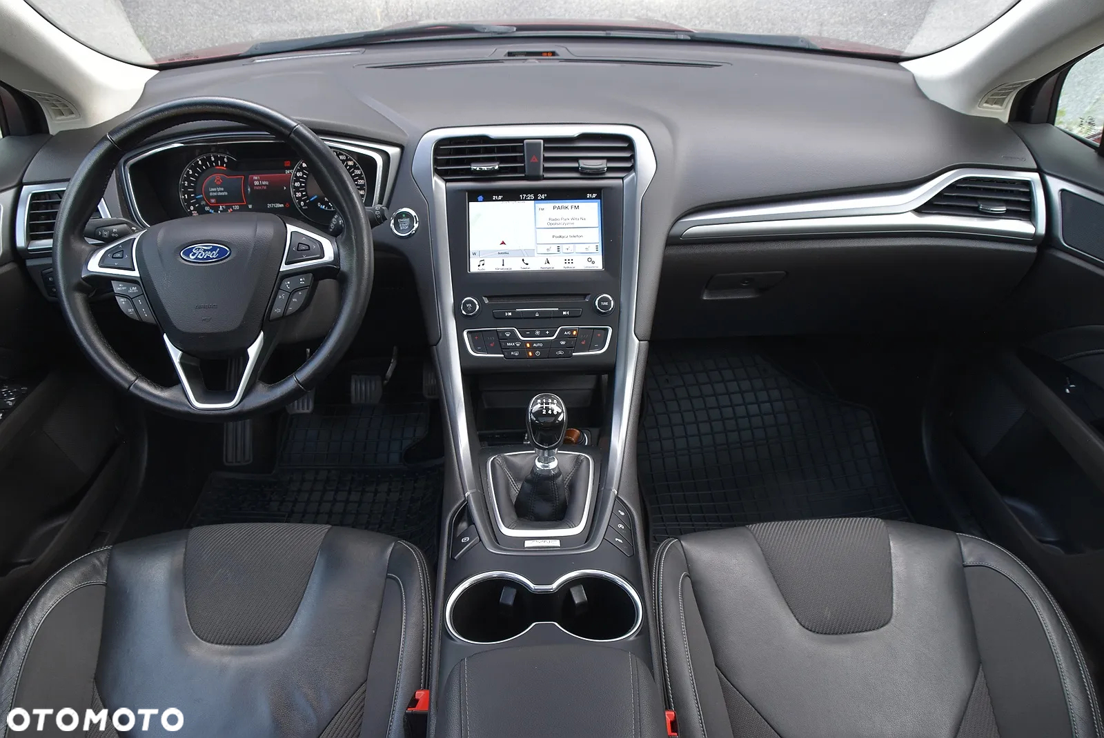 Ford Mondeo - 26