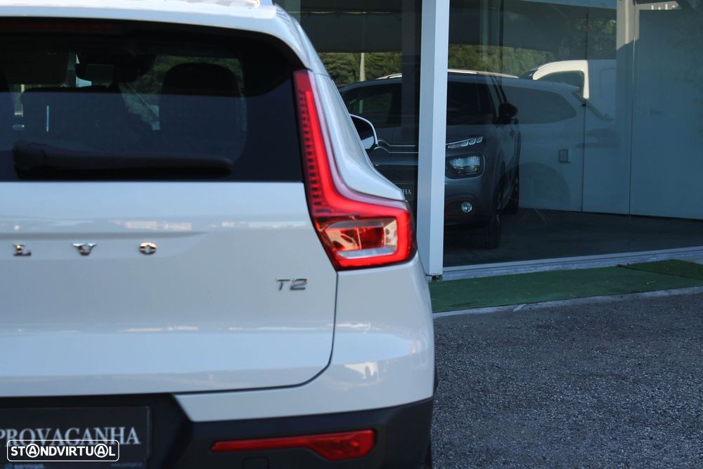 Volvo XC 40 1.5 T2 Momentum Core - 39