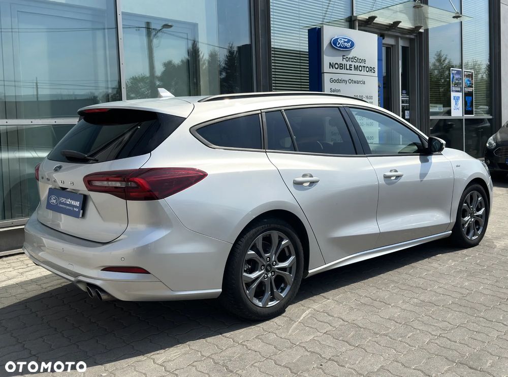 Ford Focus SW - 6