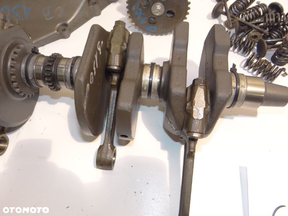 CB 1300 Wał + panewki + korbowody+ podpory wału, kosz sprzęgła, miska olejowa, wałek rozrządu, zawory, szklanki - 9
