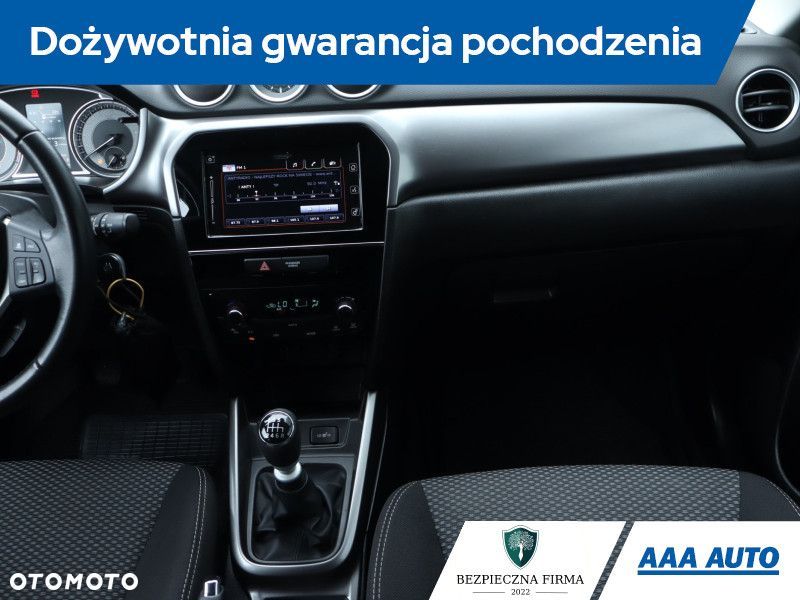 Suzuki Vitara - 10