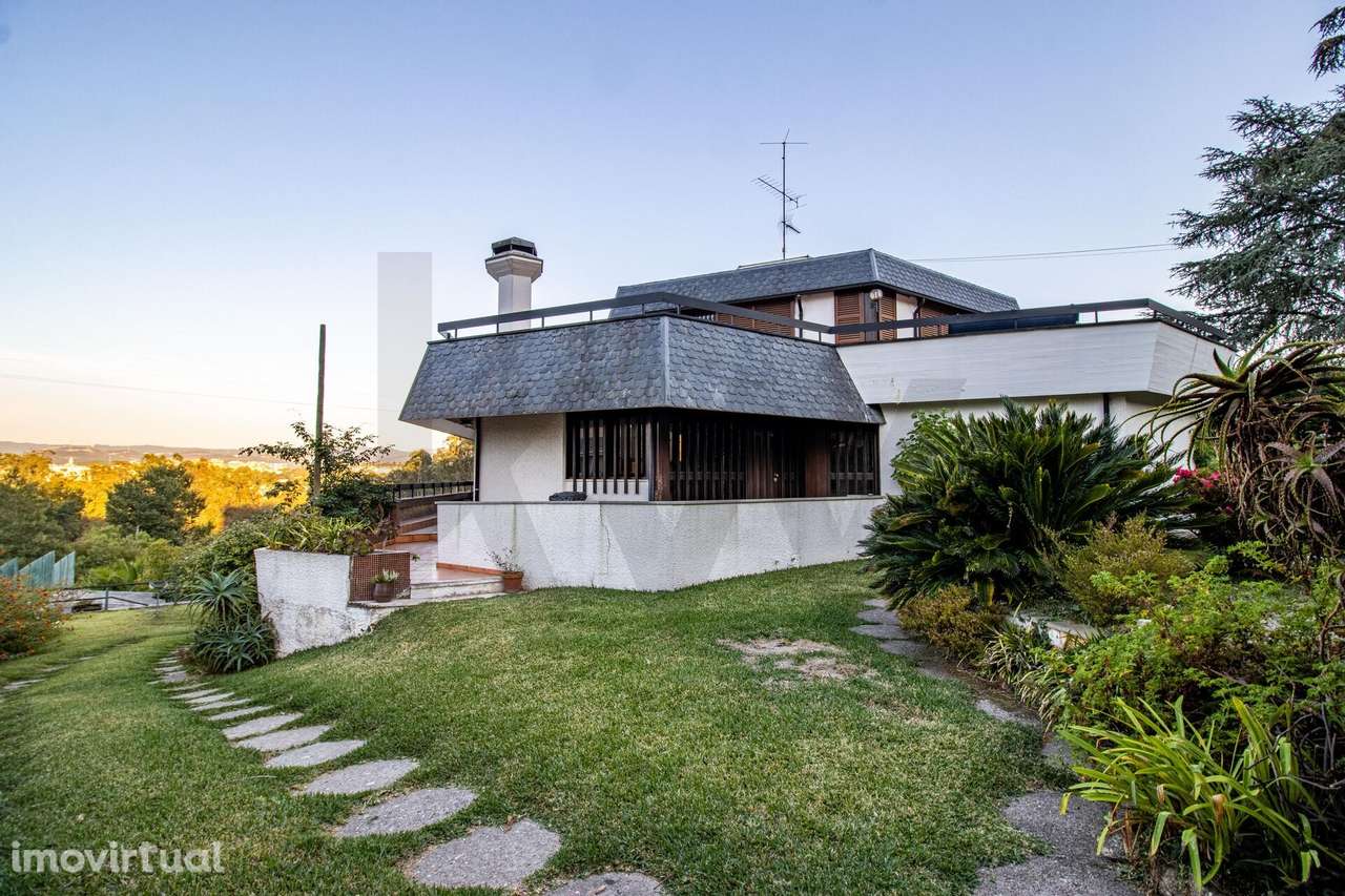 Moradia com excelentes áreas numa das melhores zonas de São João da Ma - Grande imagem: 4/39