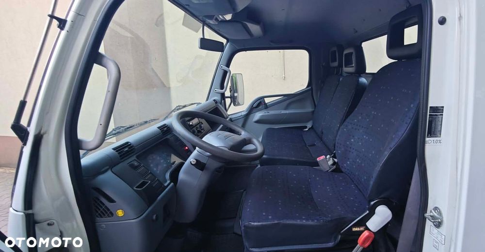 Mitsubishi Canter - 11