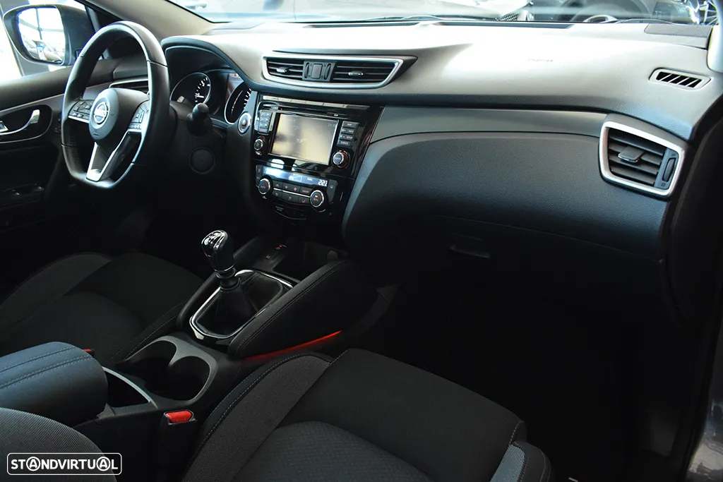 Nissan Qashqai 1.5 dCi Tekna Premium - 37
