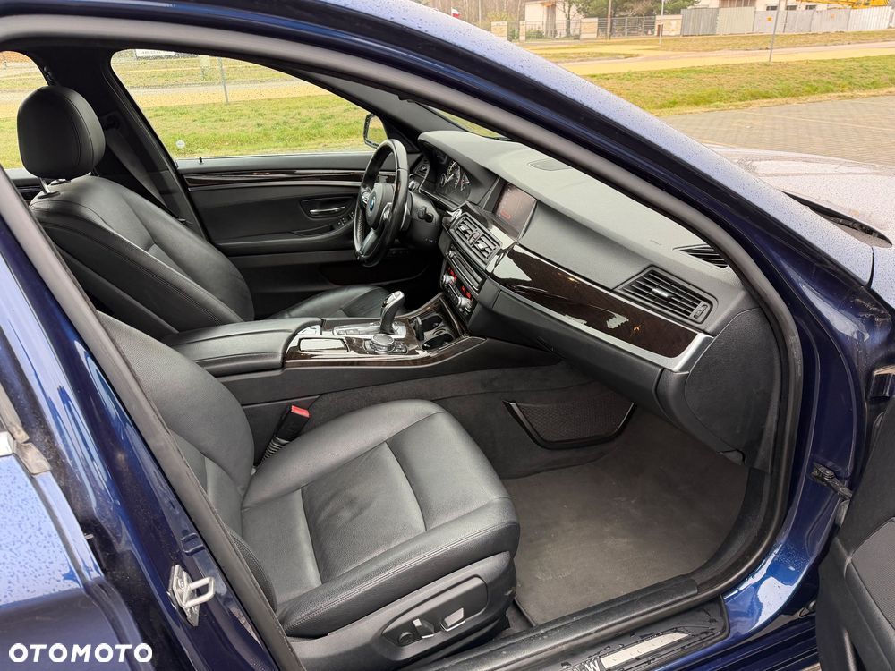 BMW Seria 5 535i - 13