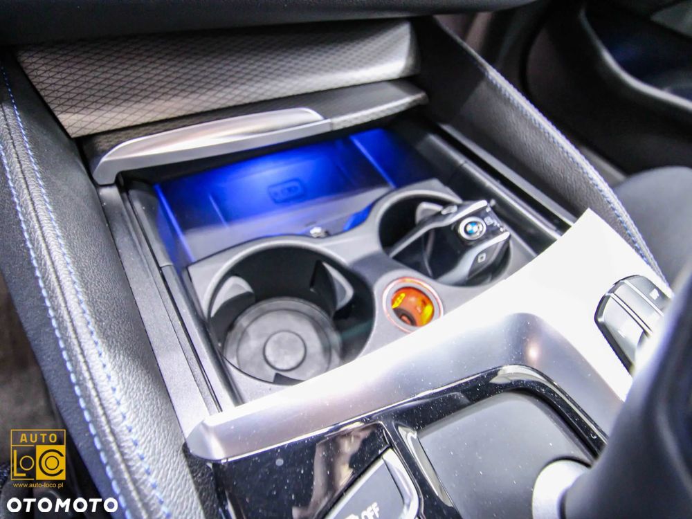 BMW Seria 5 520d M Sport - 34