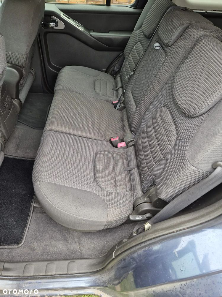 Nissan Pathfinder 2.5 dCi Elegance - 12