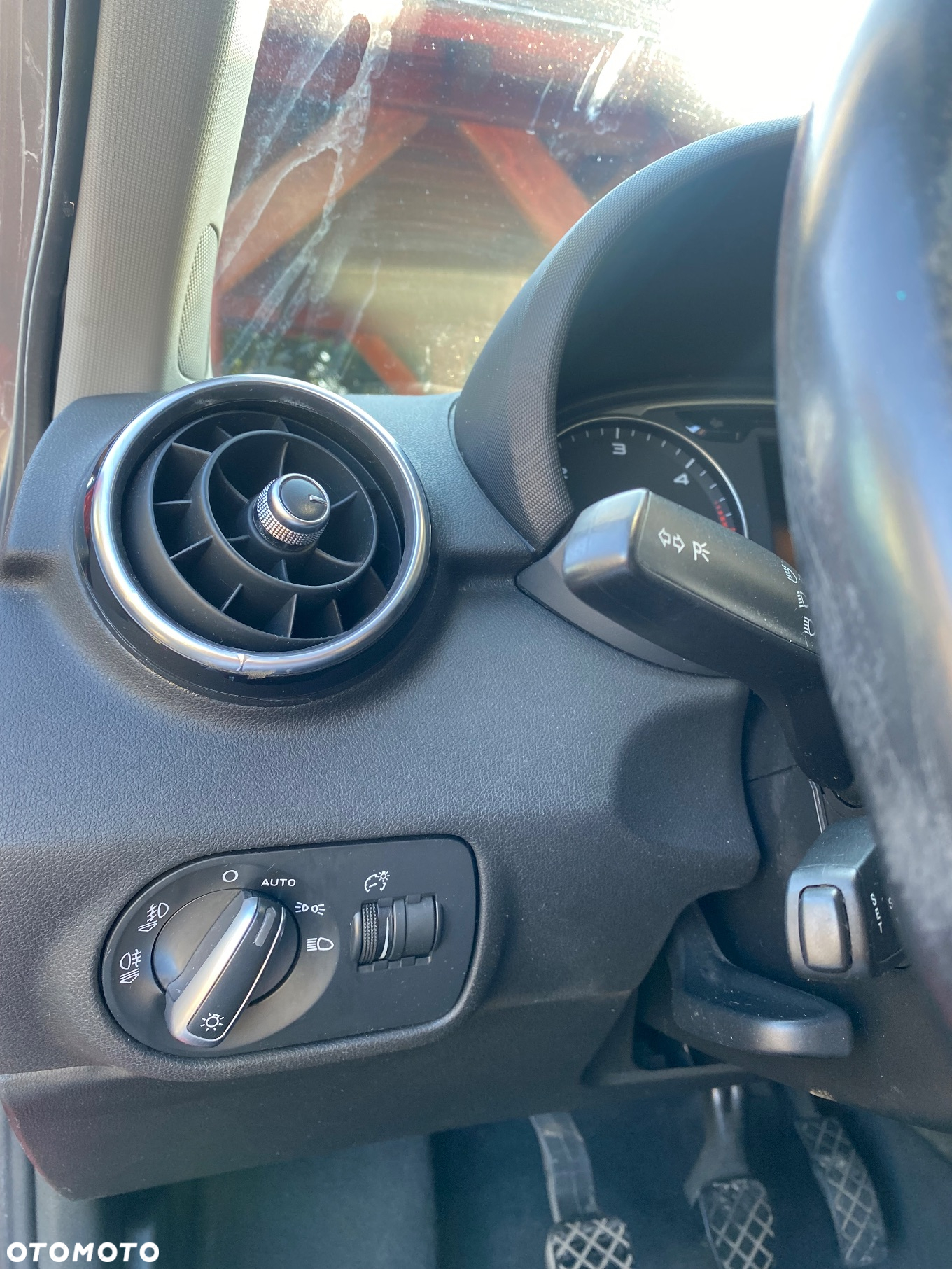 Audi A1 1.6 TDI Ambition - 18