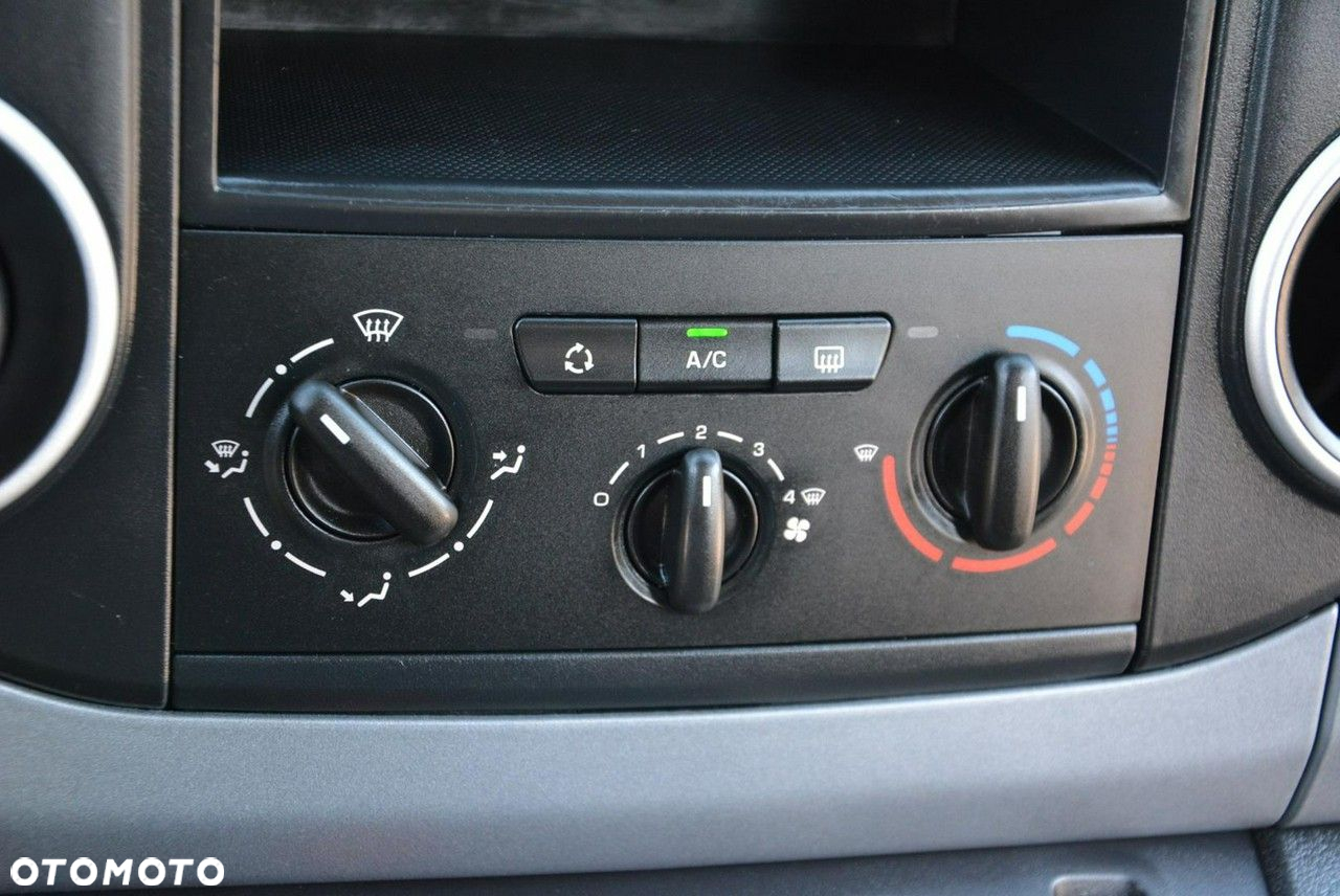 Citroën Berlingo 1.6 HDi XTR - 25
