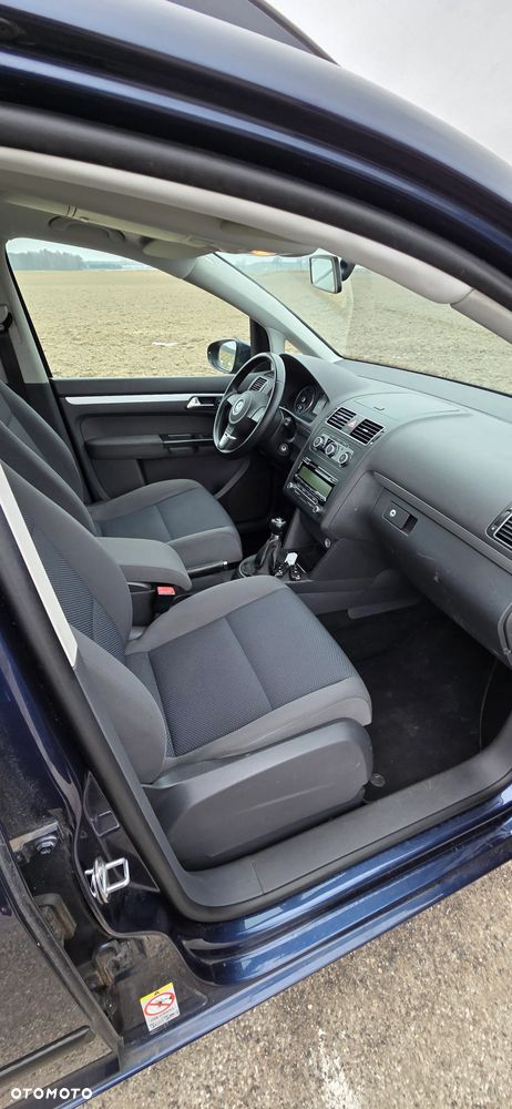 Volkswagen Touran 1.6 TDI DPF BlueMotion Technology STYLE - 17