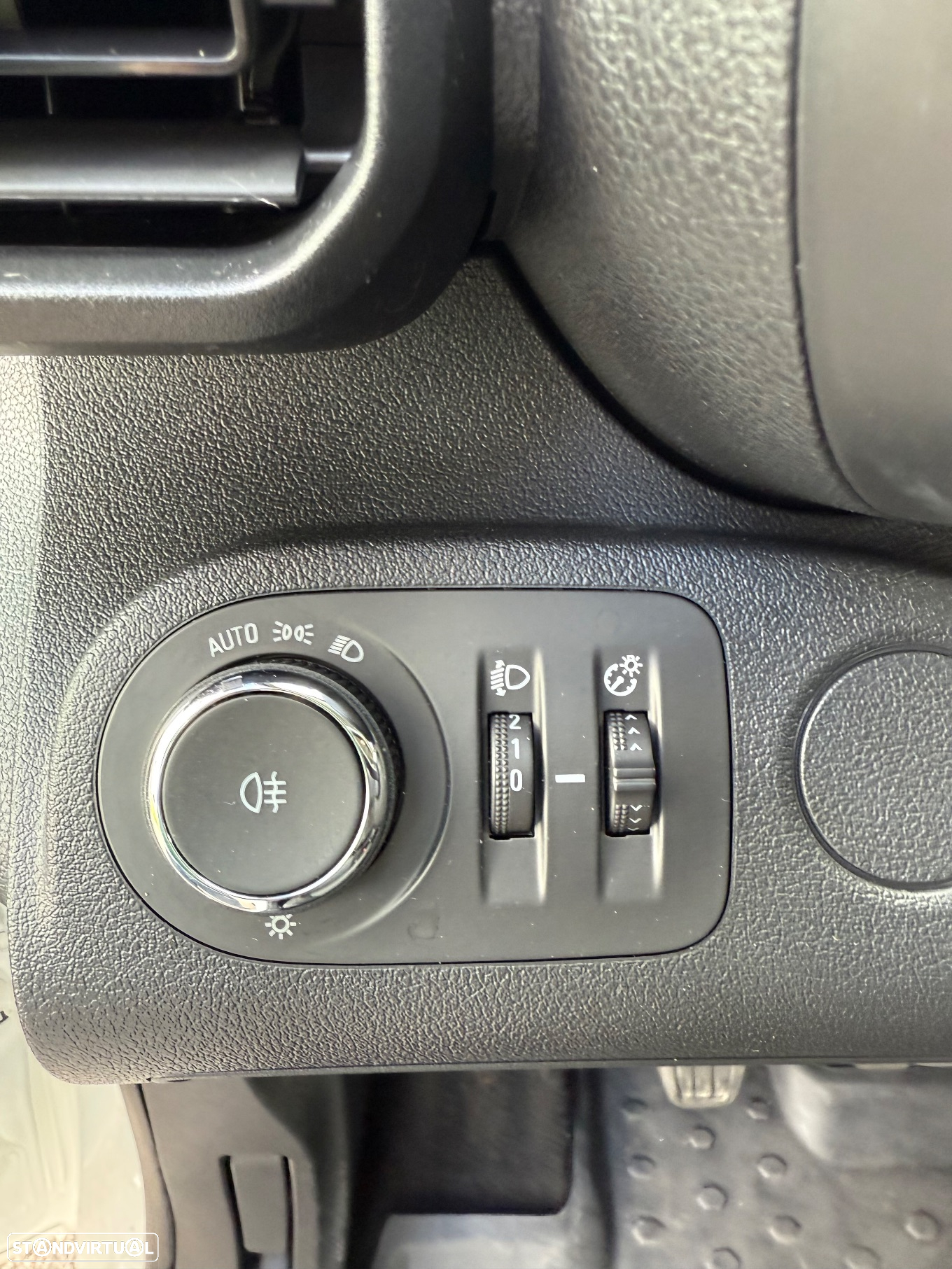Opel COMBO 1.5D L1H1 - 19