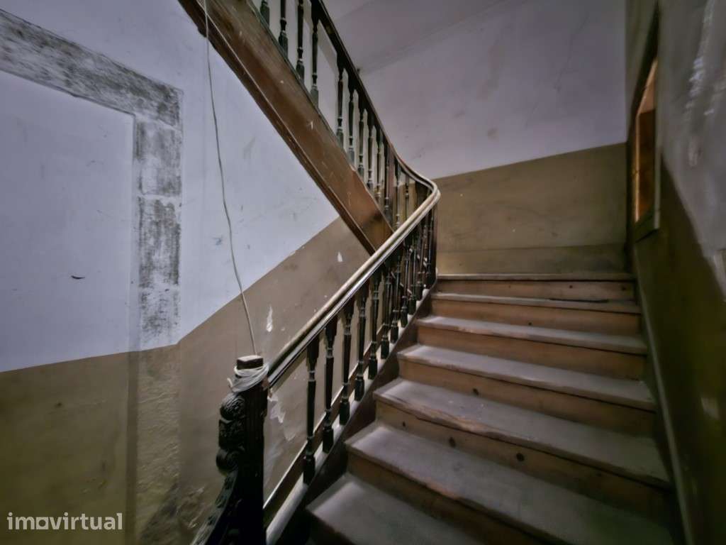 Prédio p/ Recuperar - Baixa / Clérigos - Grande imagem: 5/50