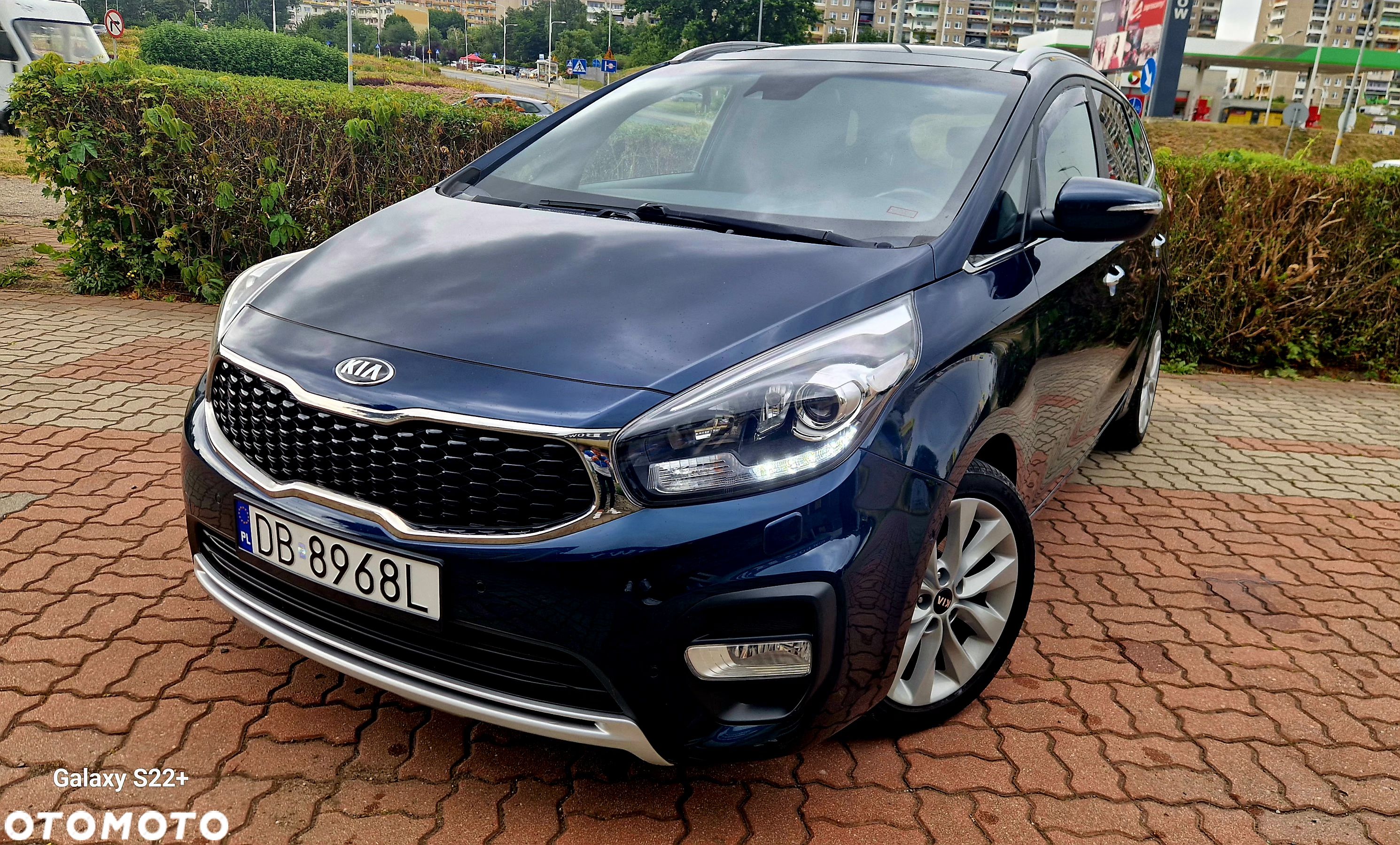 Kia Carens 1.7 CRDi Business Line 7os 7DCT - 1