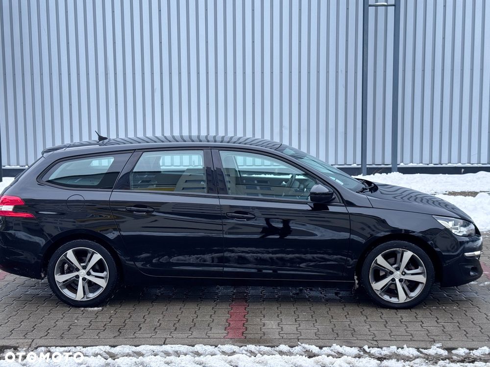 Peugeot 308 PureTech 130 GPF Stop & Start Active Business-Paket - 28