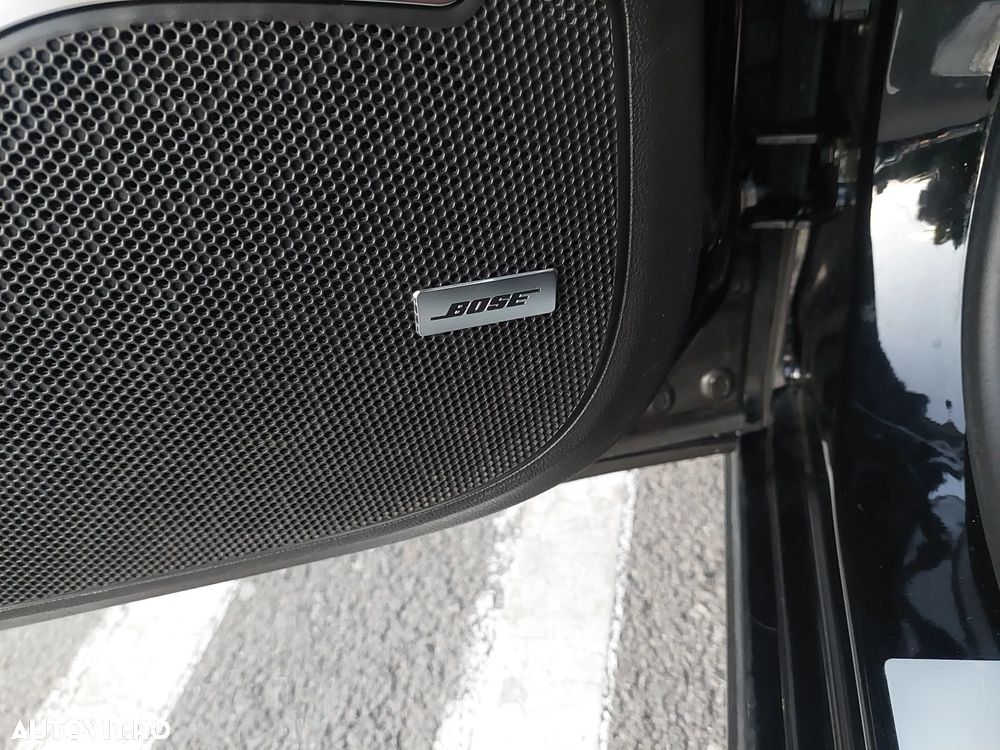 Renault Megane ENERGY dCi 110 Start & Stop Bose Edition - 28