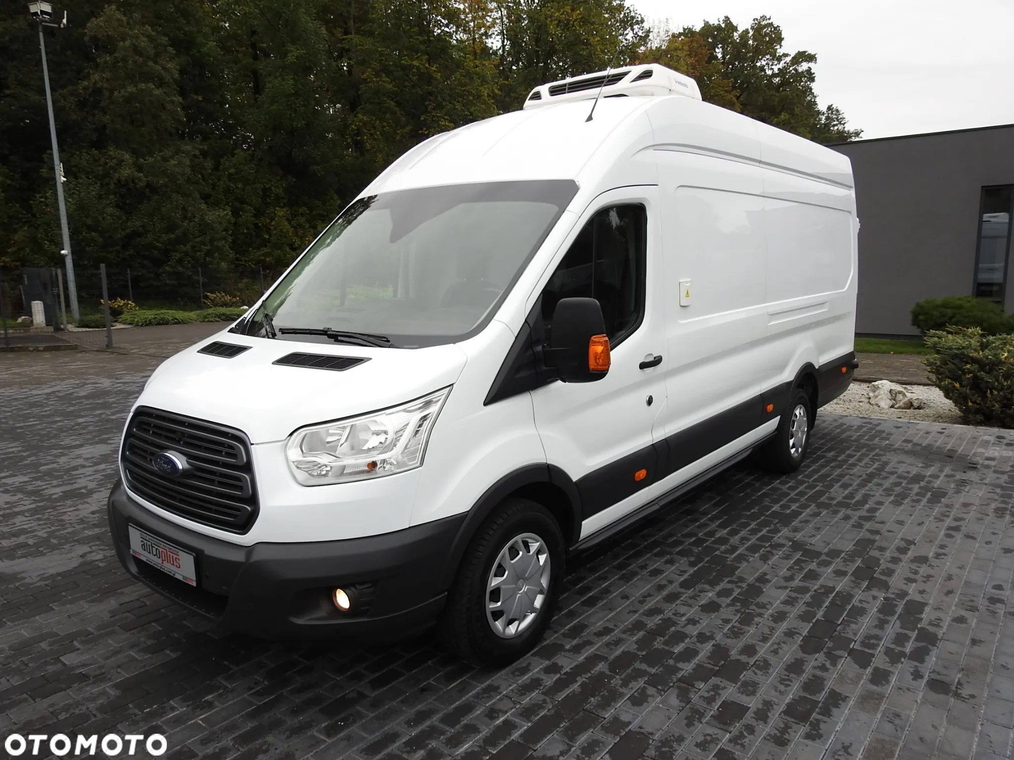 Ford TRANSIT FURGON CHŁODNIA 0*C FUNKCJA GRZANIA ZASILANIE 230V TEMPOMAT NAWIGACJA KLIMATYZACJA LEDY 130KM [ E41585 ] - 7