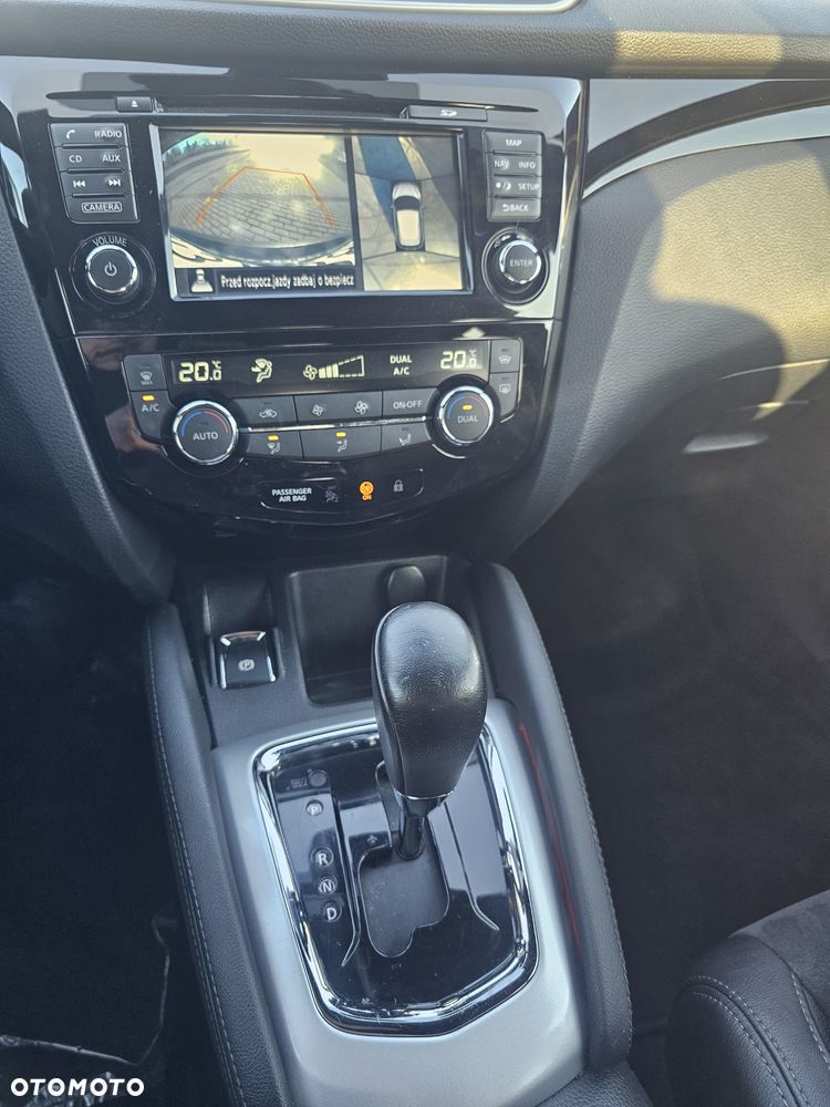 Nissan Qashqai - 24