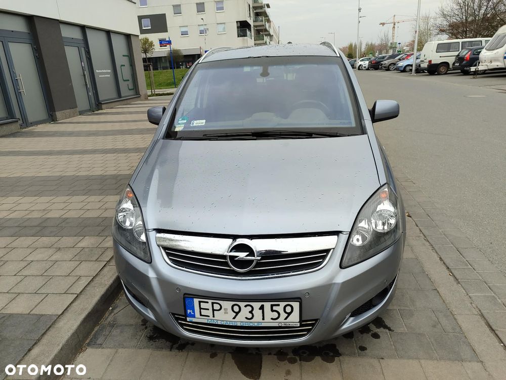 Opel Zafira 1.6 - 17
