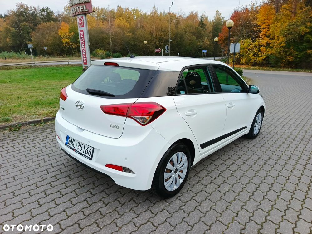 Hyundai i20 1.1 CRDi Style - 34