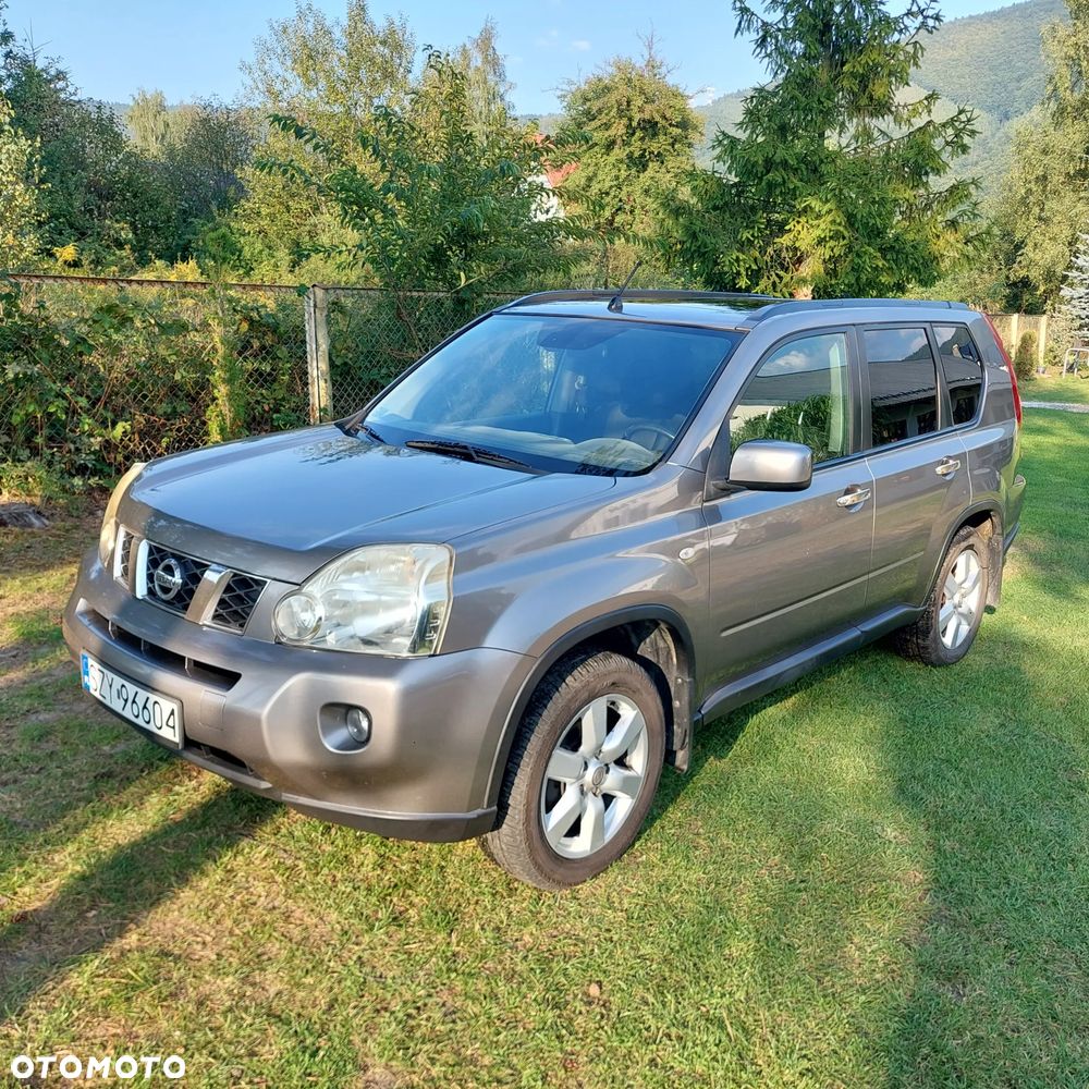 Nissan X-Trail 2.0 dCi XE - 2