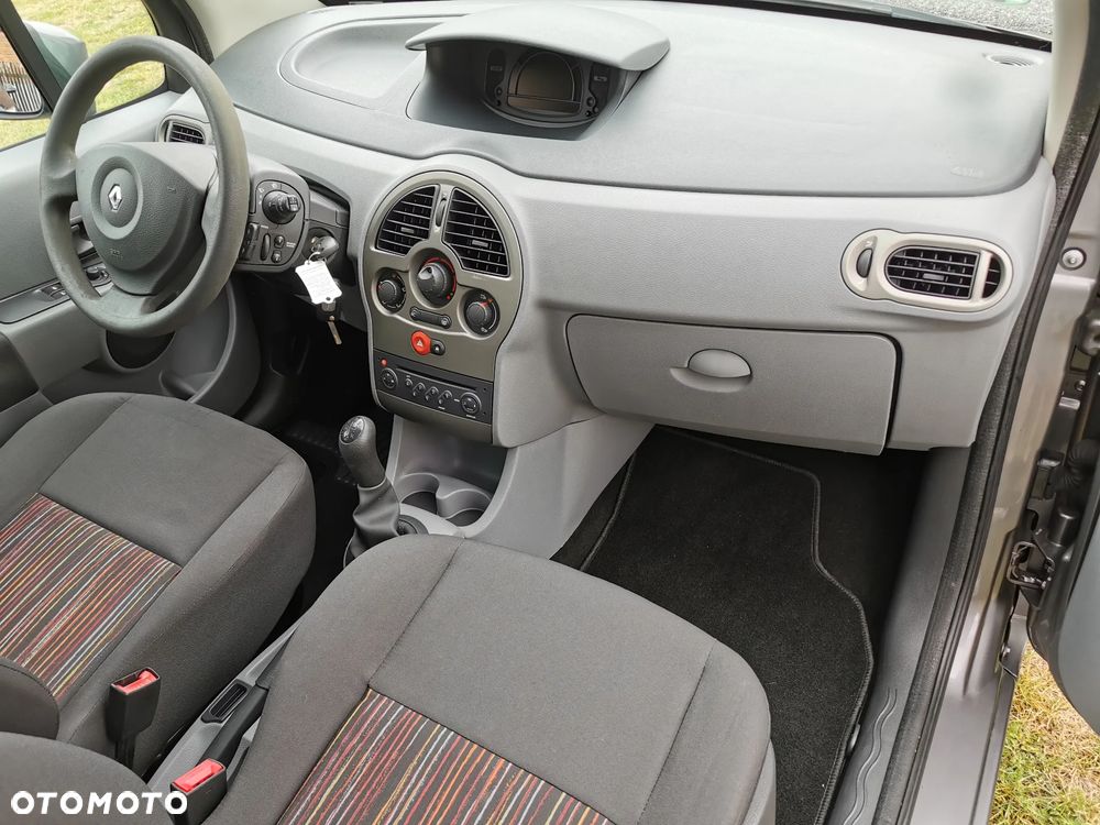 Renault Modus 1.2 16V Night&Day - 10