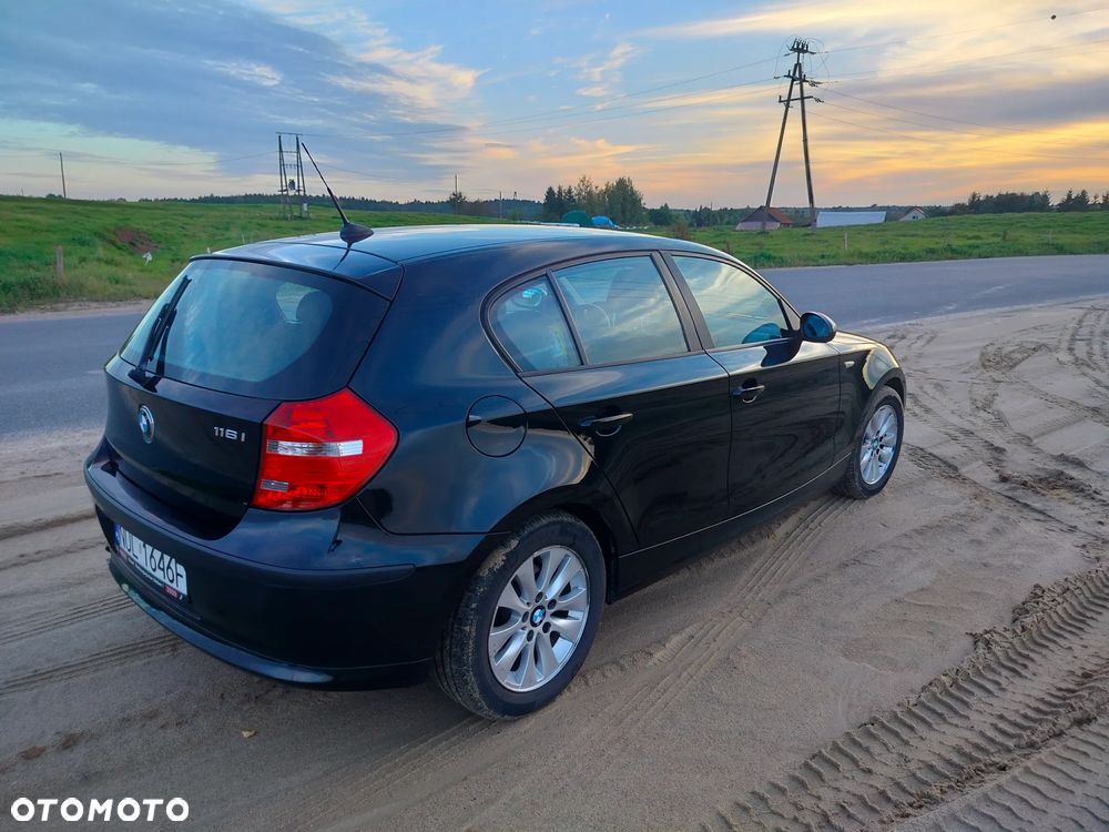 BMW Seria 1 - 10