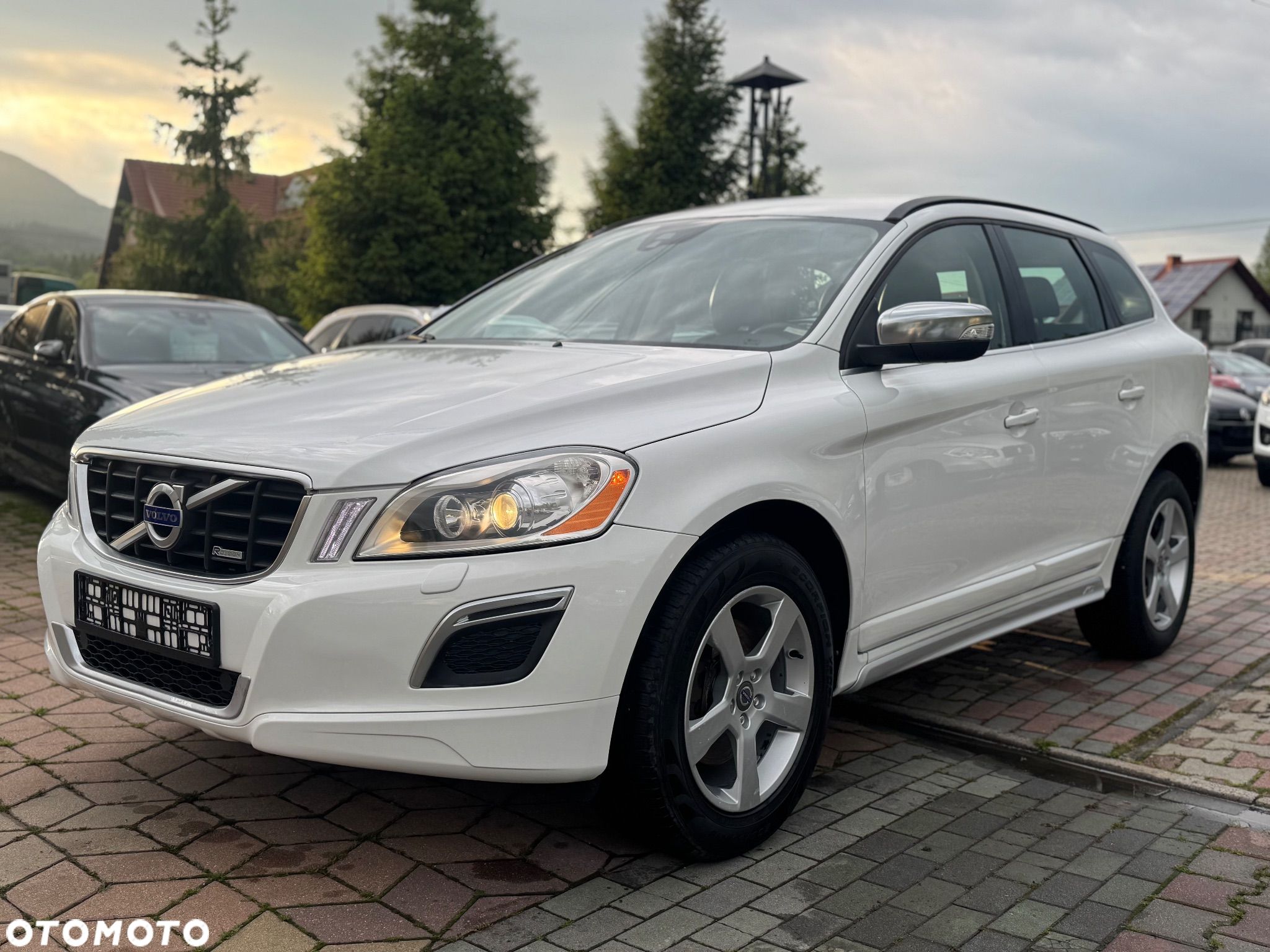 Volvo XC 60 - 1
