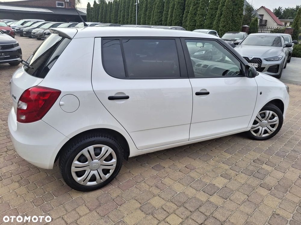 Skoda Fabia 1.2 HTP Ambition - 8