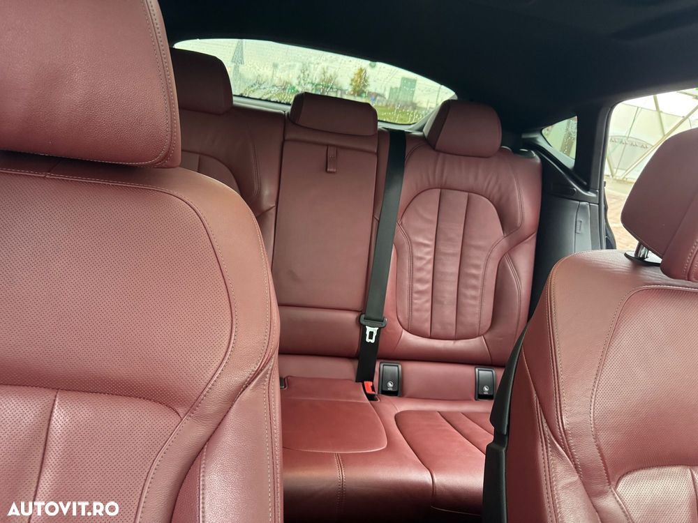 BMW X6 xDrive40i - 17