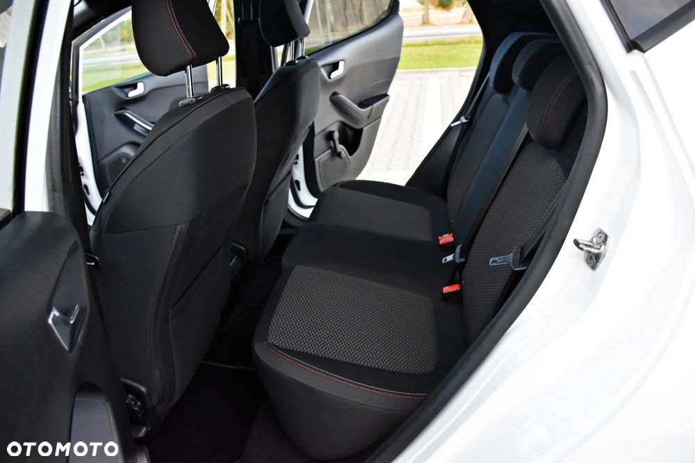 Ford Fiesta 1.0 EcoBoost STart-Stop ST-LINE - 26
