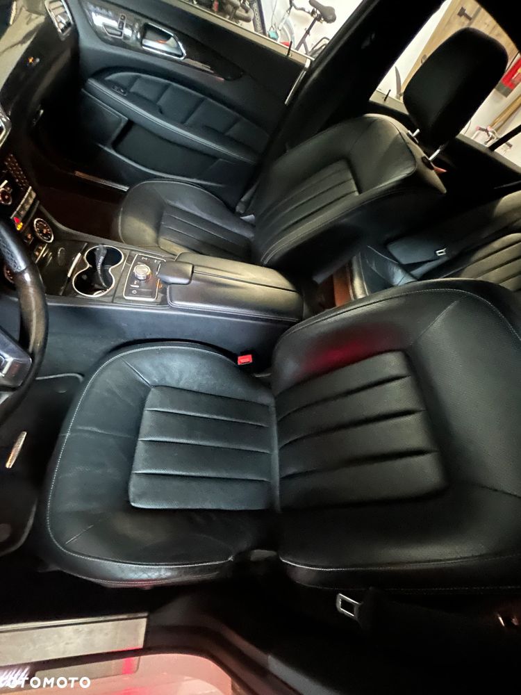 Mercedes-Benz CLS 500 4Matic 9G-TRONIC - 10