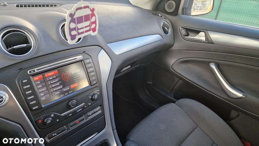 Ford Mondeo 2.0 TDCi Titanium - 28