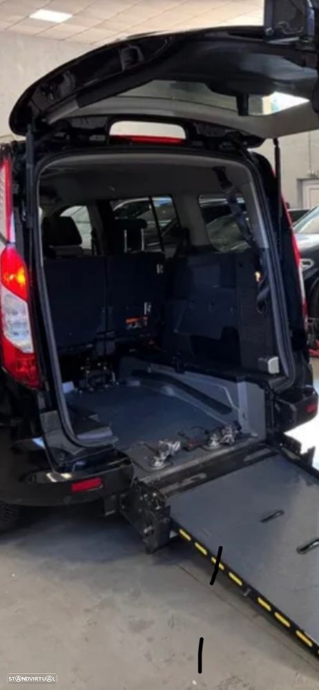 Ford Tourneo - 3