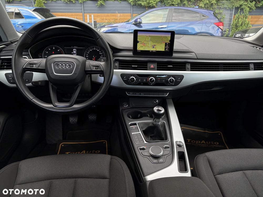 Audi A4 Limousine 2.0 TFSI ultra Sport - 33